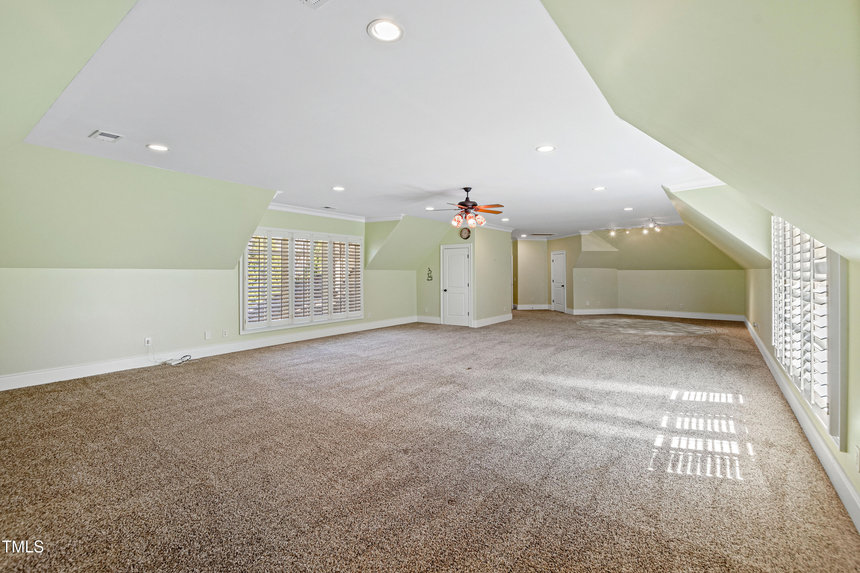 2421 Acanthus Drive
