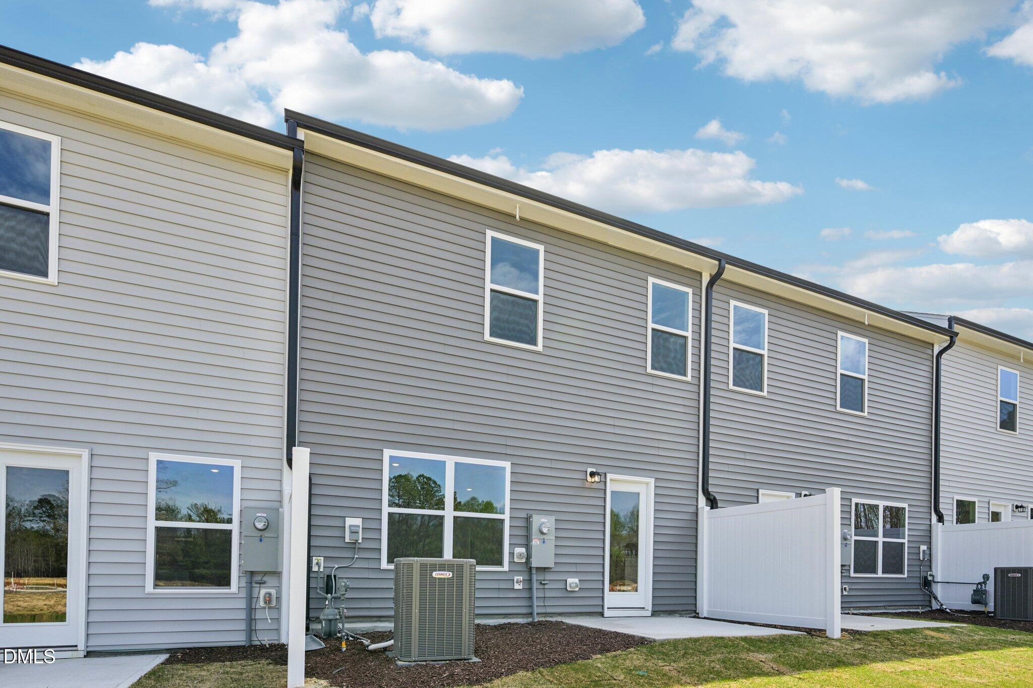 1604 Mirth Court