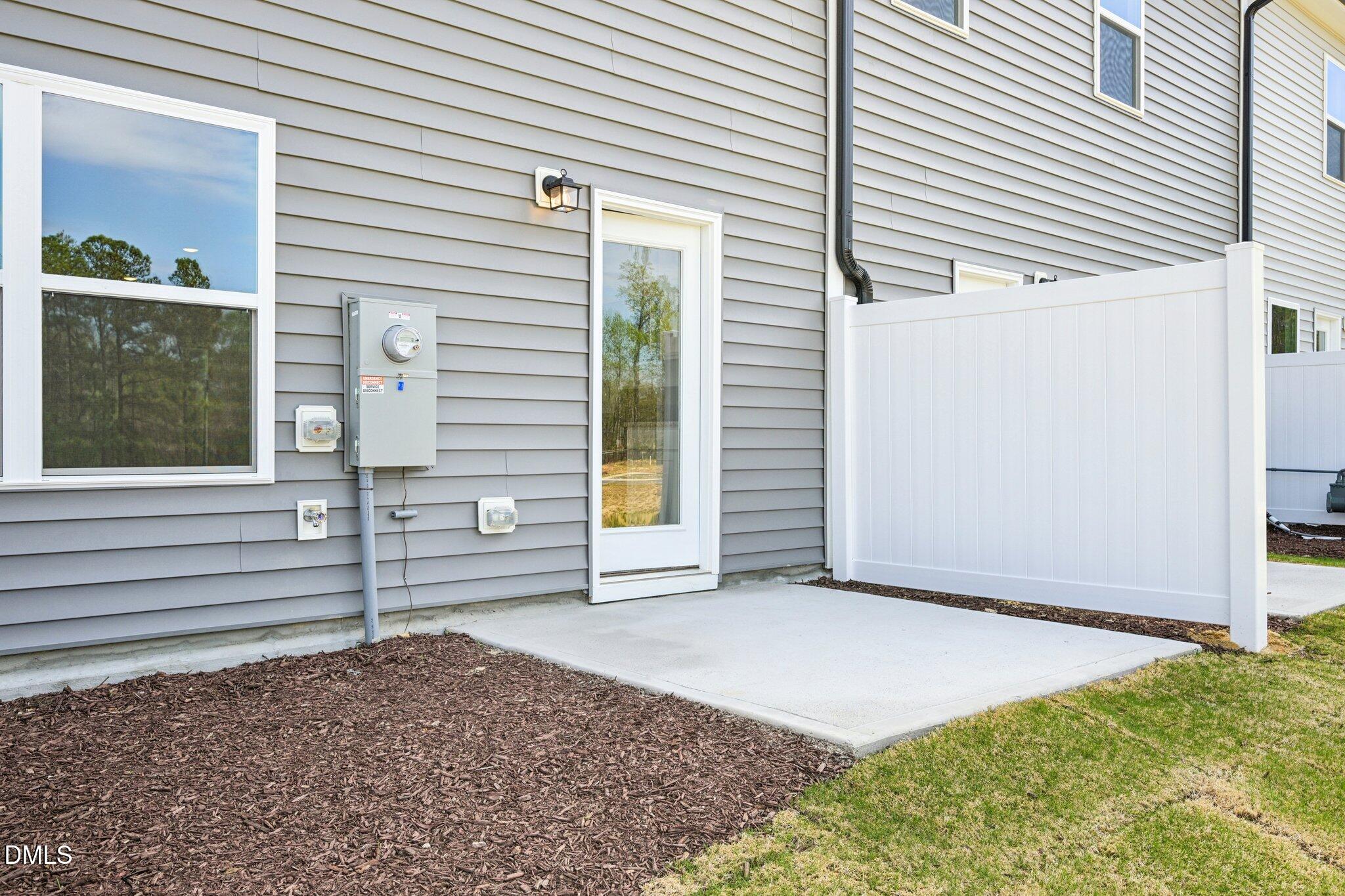 1604 Mirth Court