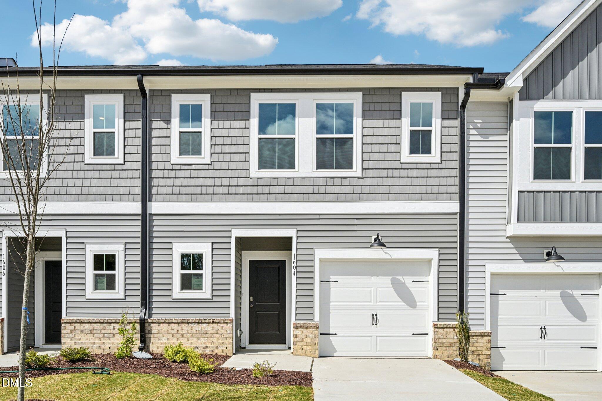 1604 Mirth Court
