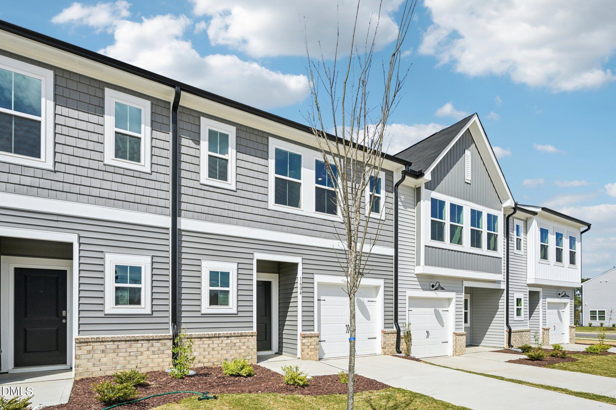 1604 Mirth Court