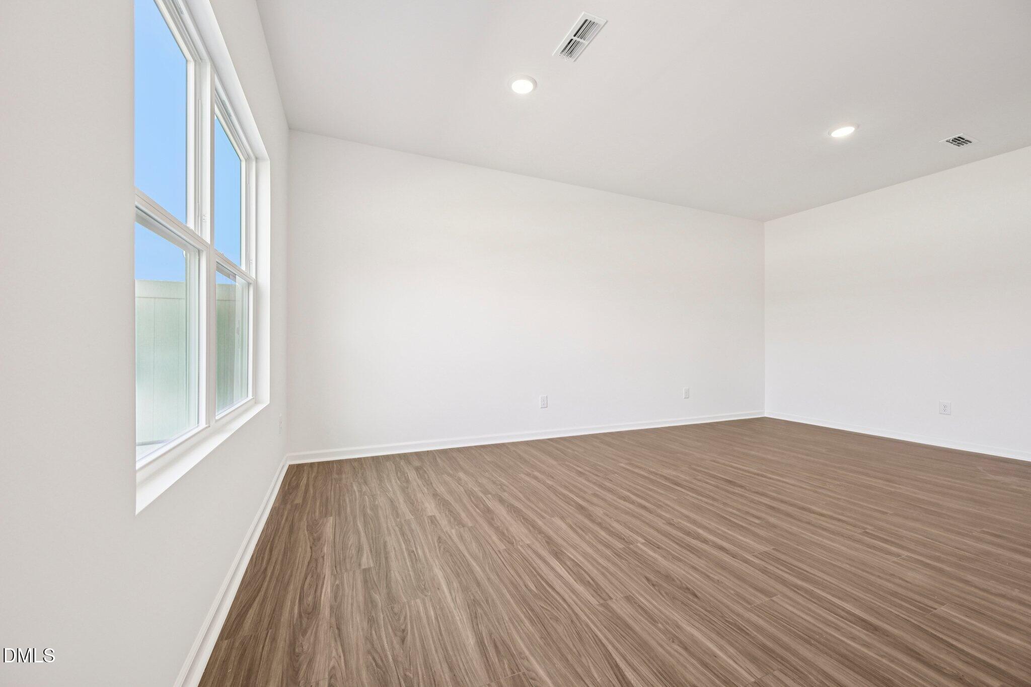 1604 Mirth Court