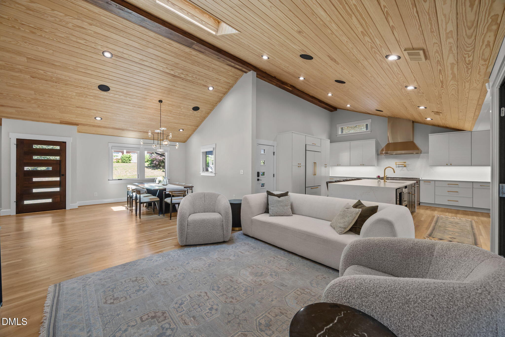 1538 Dellwood Drive