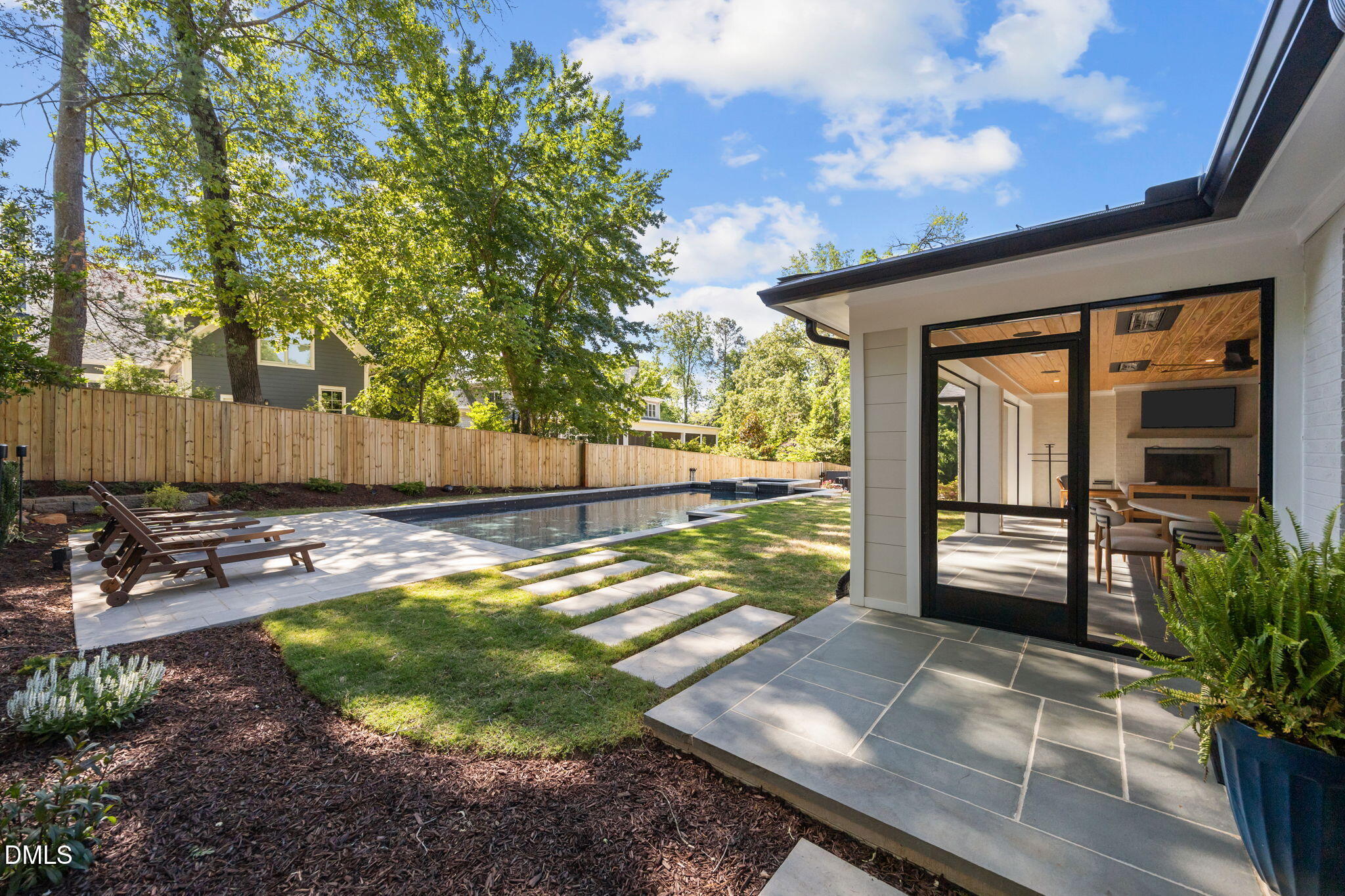 1538 Dellwood Drive