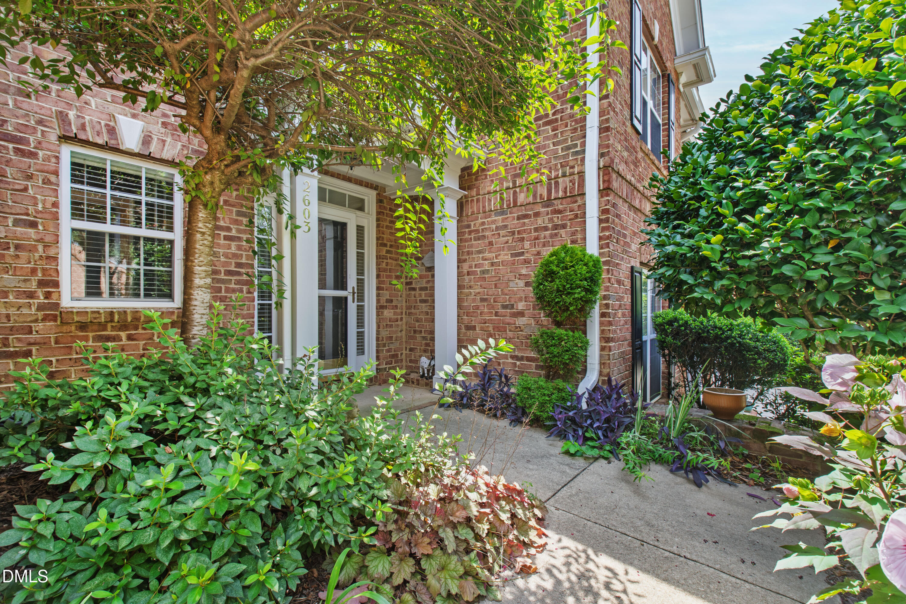 2603 Glen Eden Drive