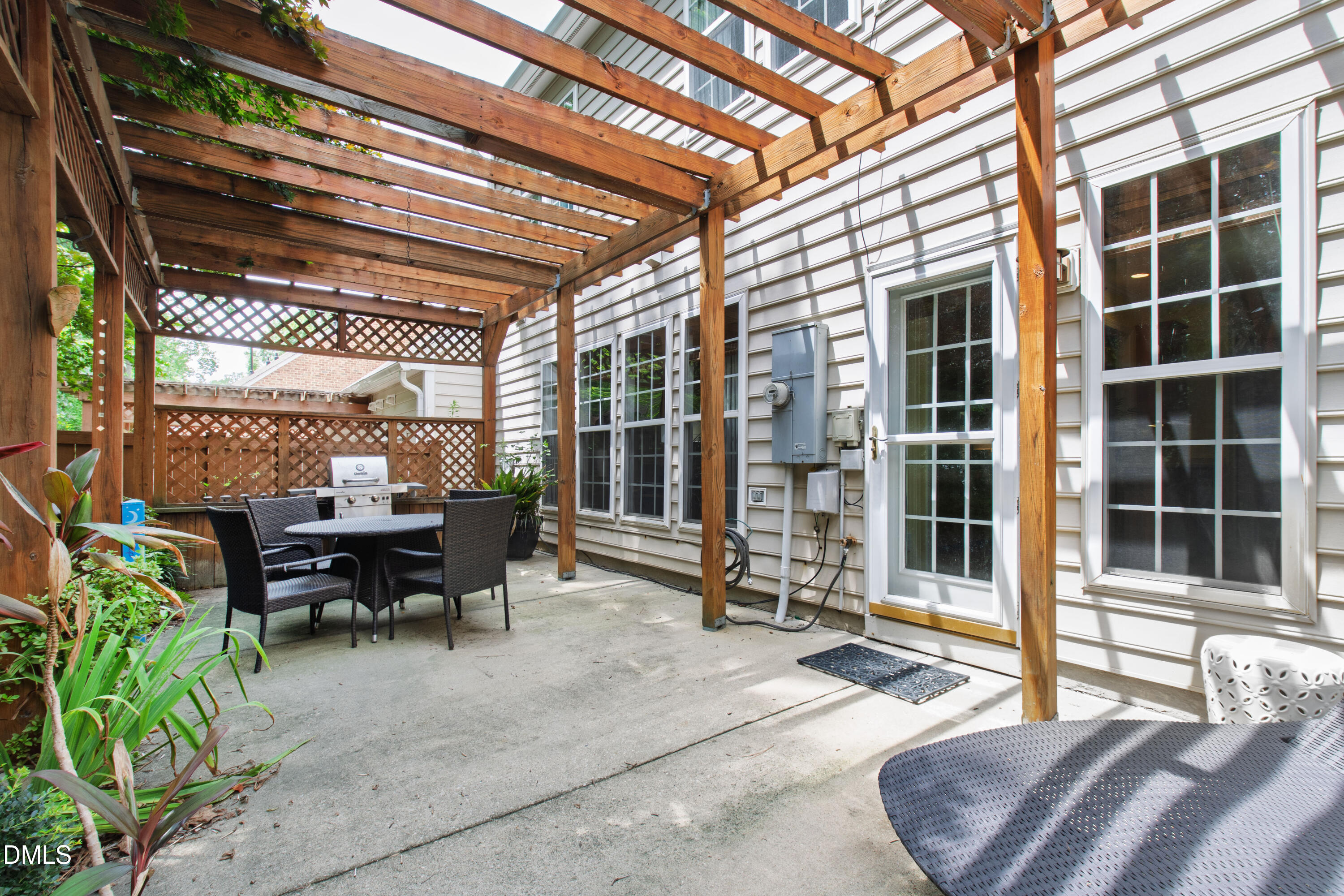 2603 Glen Eden Drive