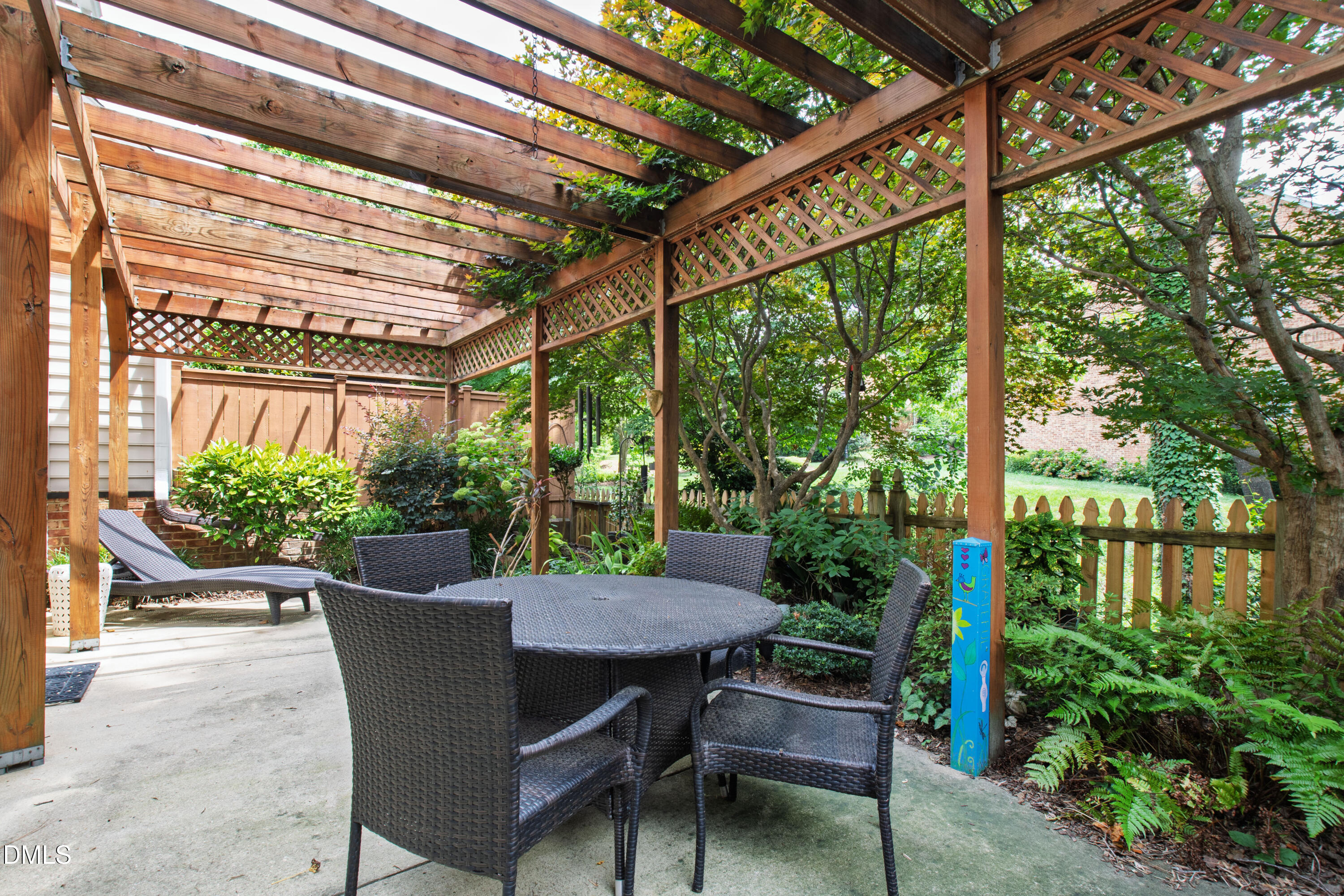 2603 Glen Eden Drive