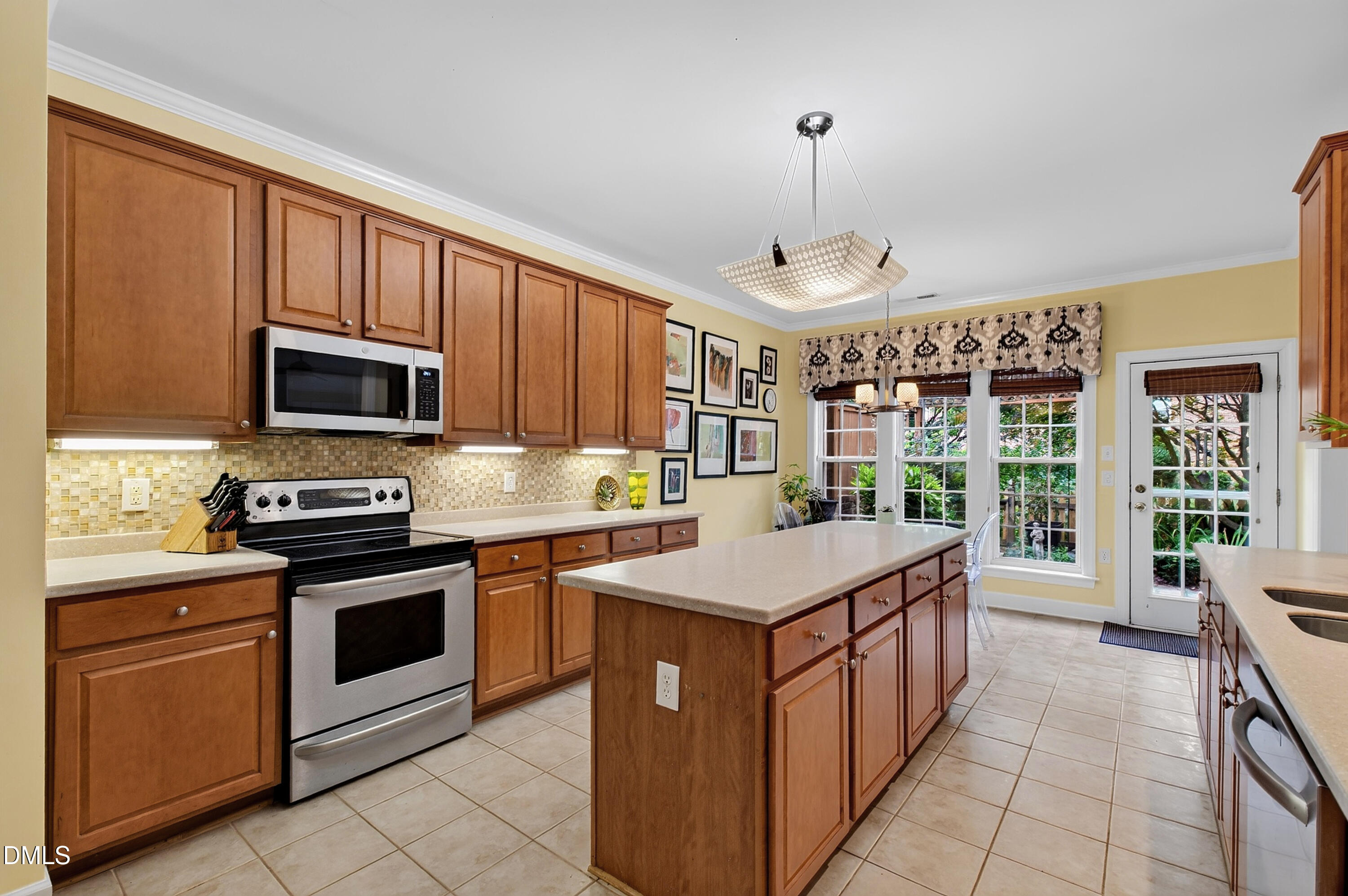 2603 Glen Eden Drive