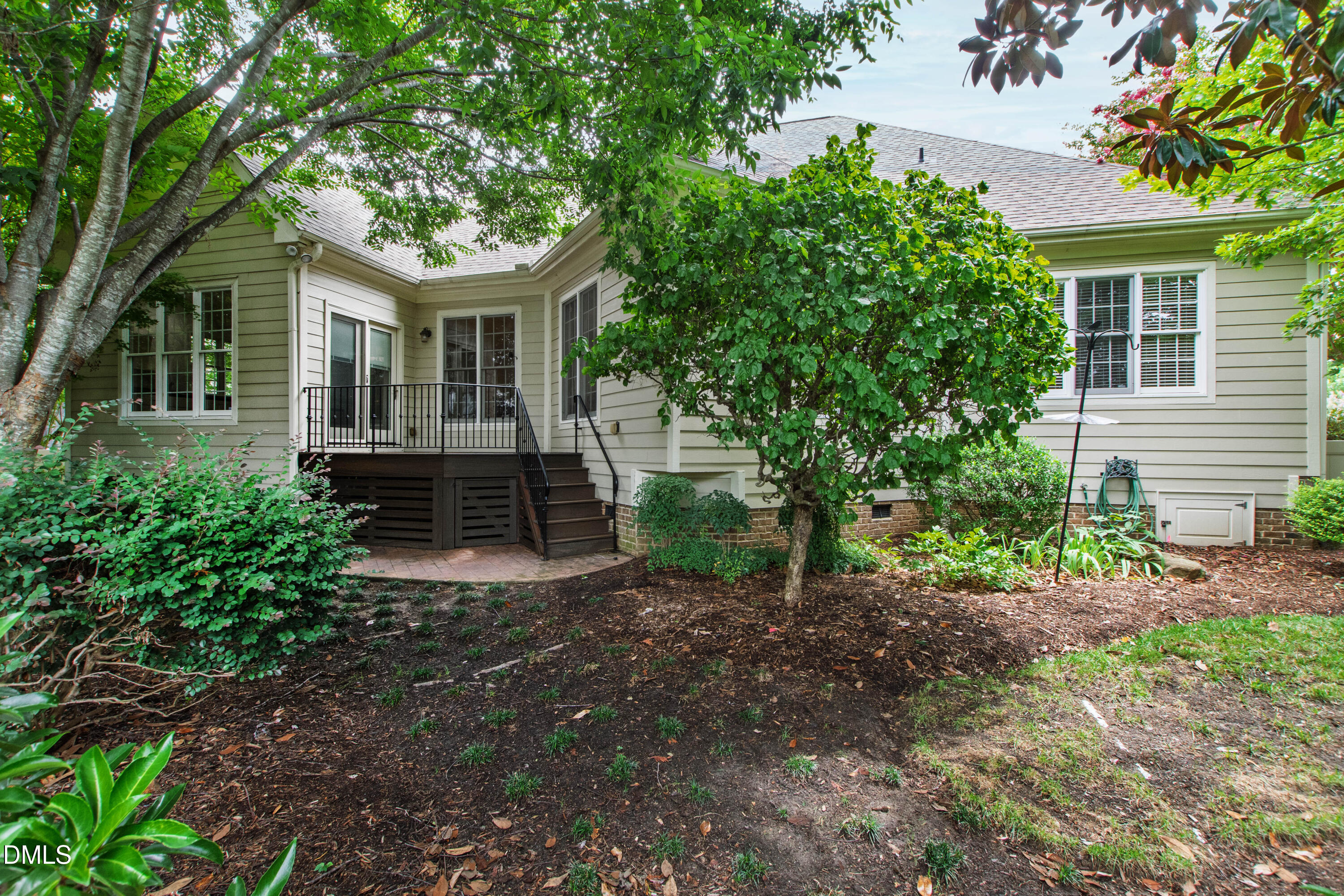 407 Waterville Street