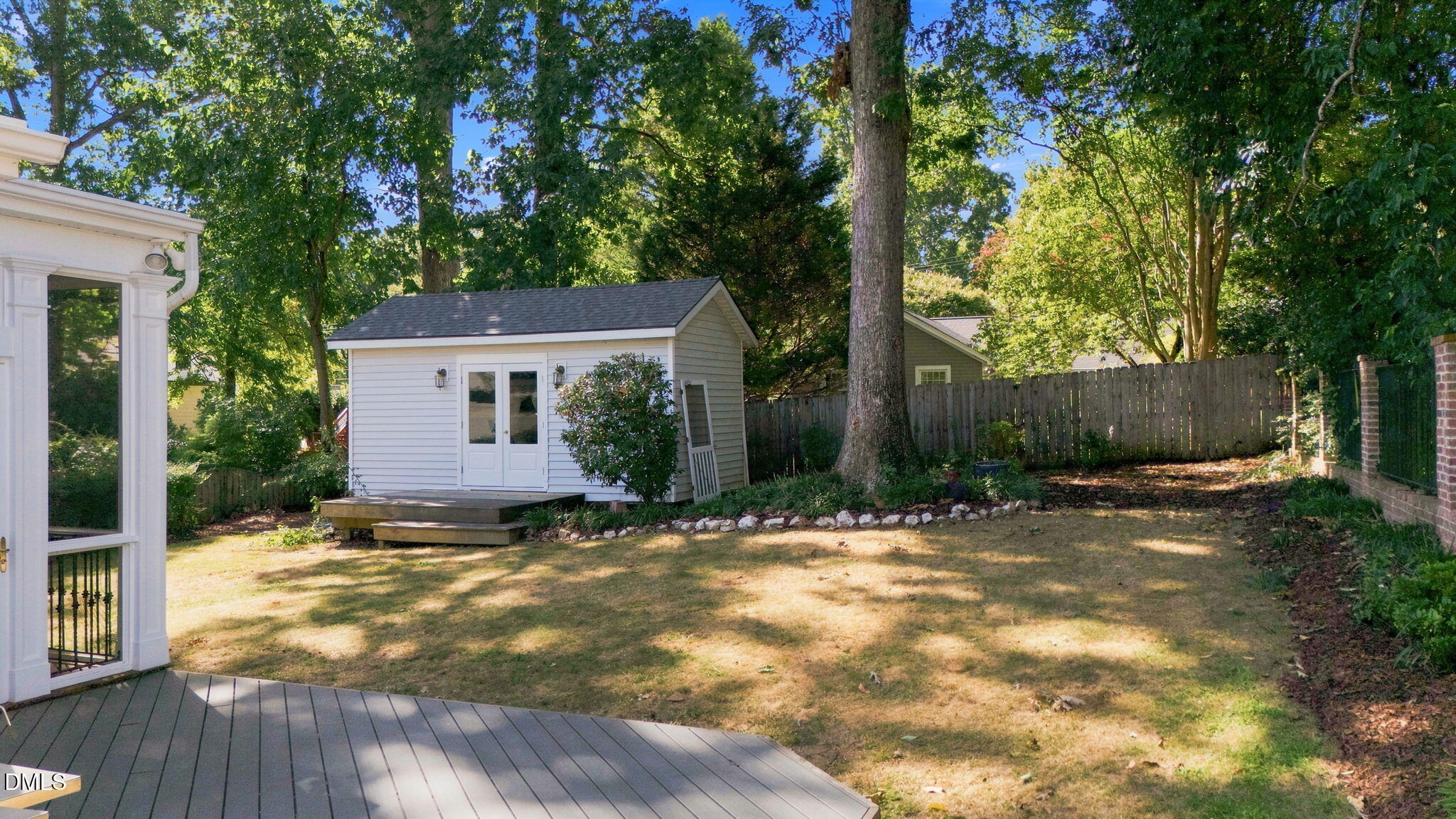 2721 Van Dyke Avenue