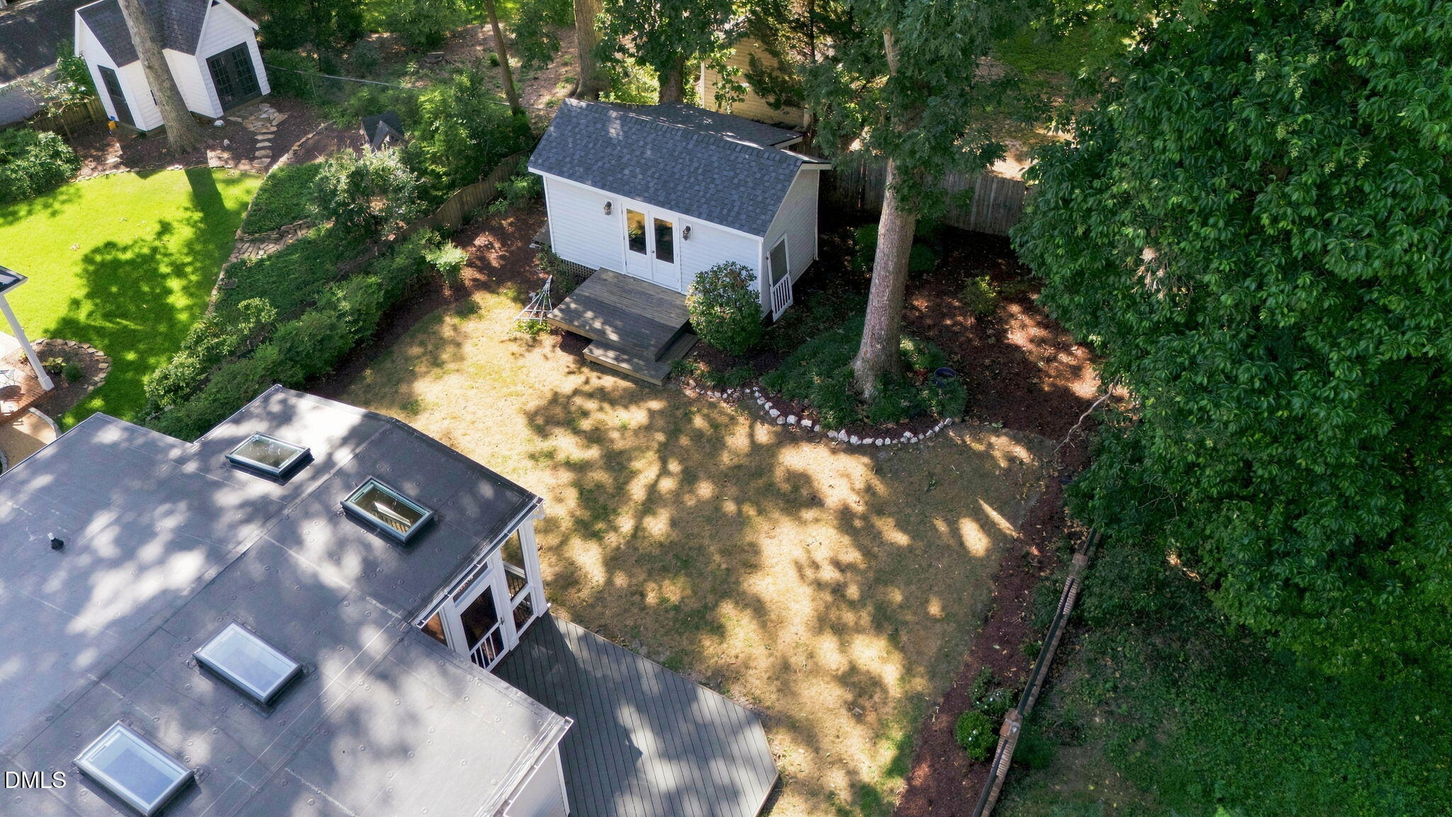 2721 Van Dyke Avenue