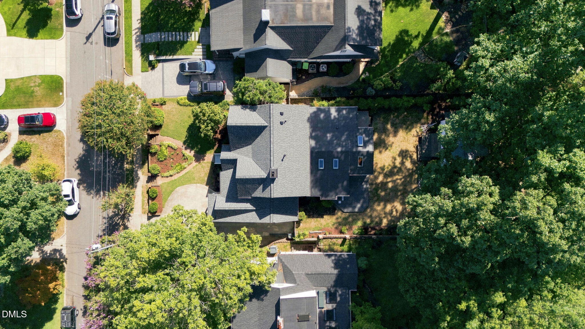 2721 Van Dyke Avenue