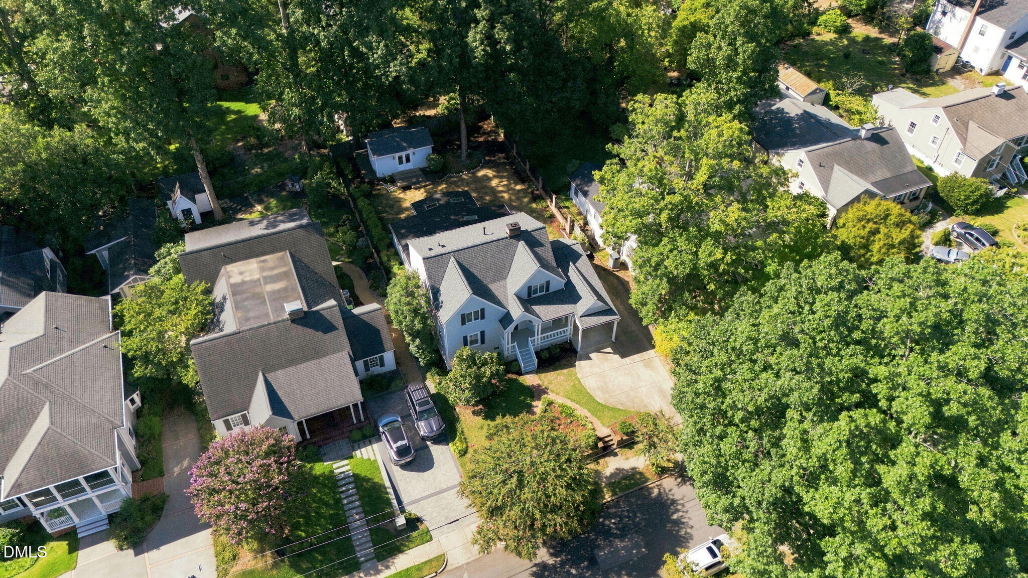2721 Van Dyke Avenue
