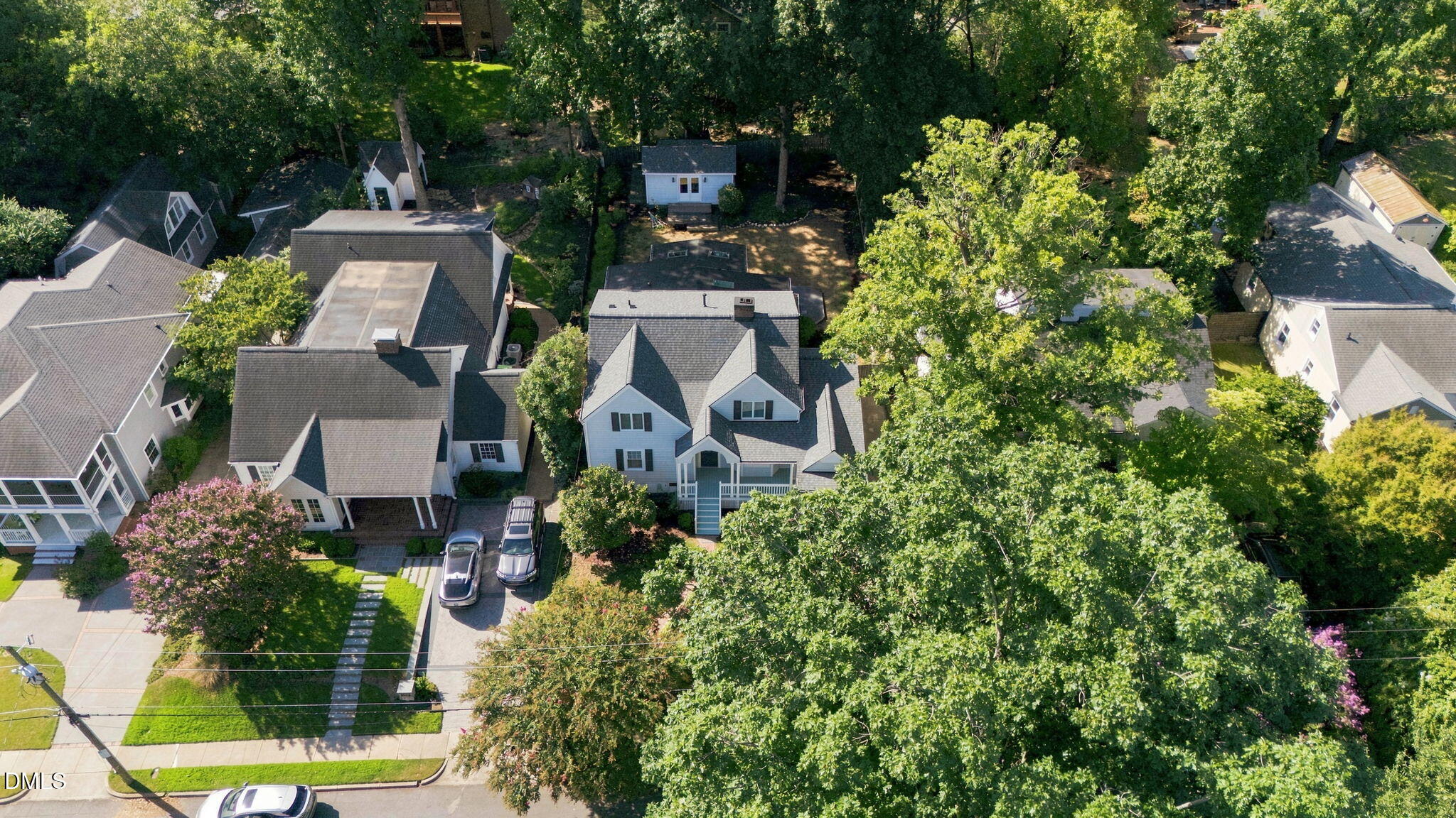 2721 Van Dyke Avenue