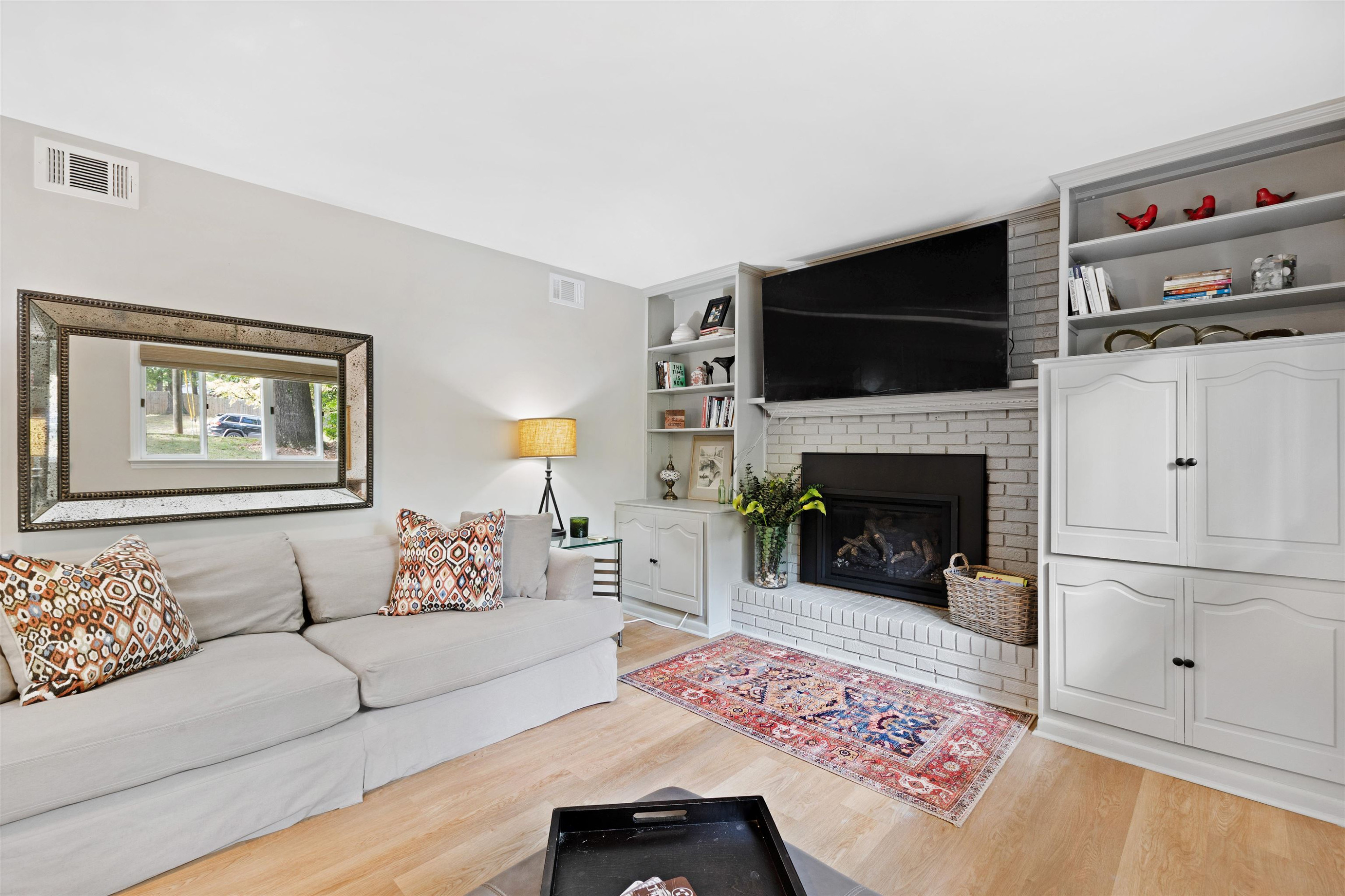 5021 Quail Hollow Drive
