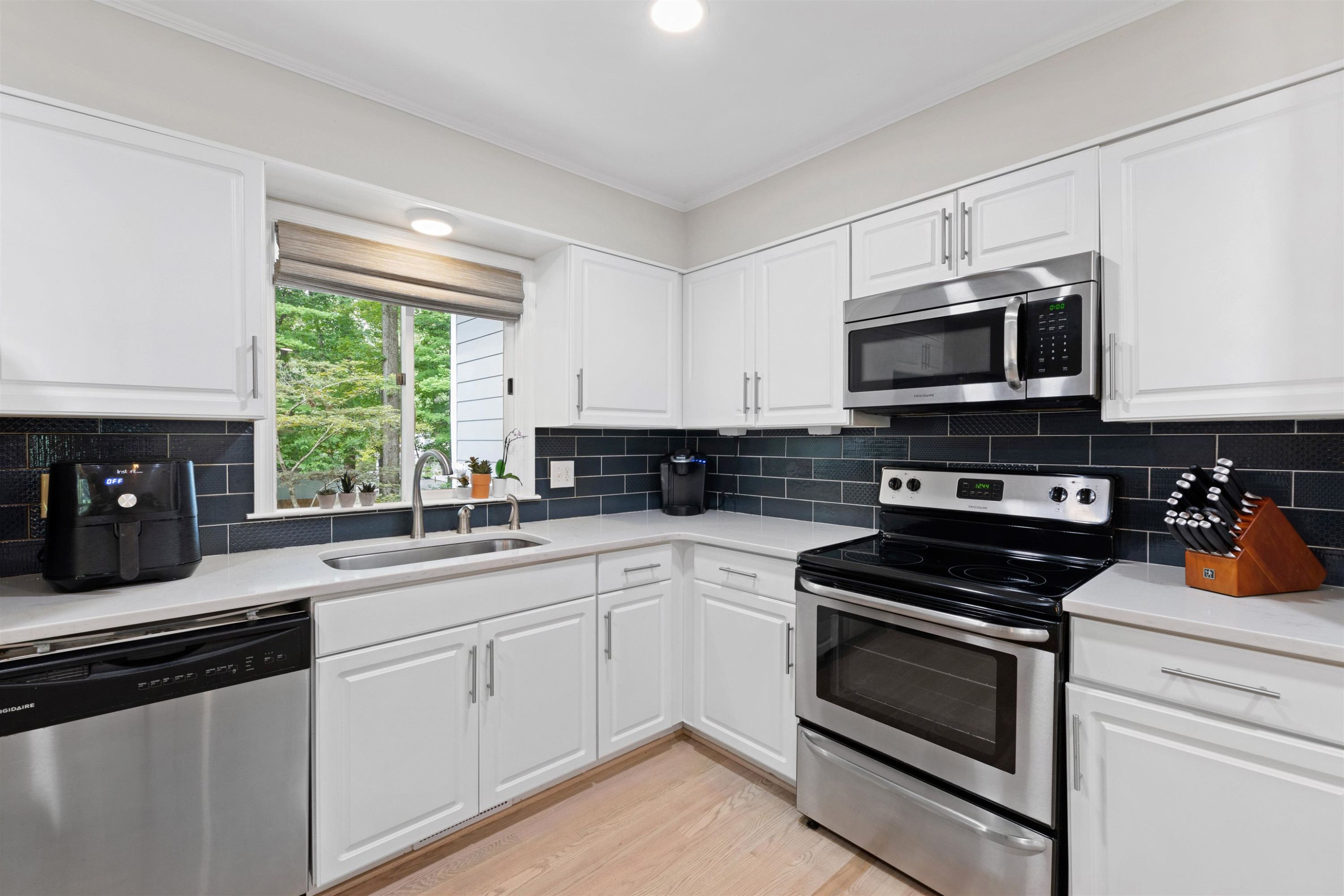 5021 Quail Hollow Drive