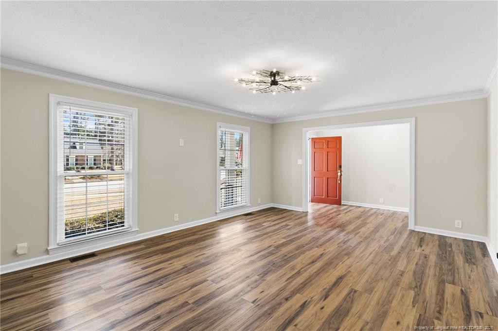 402 Thorncliff Drive