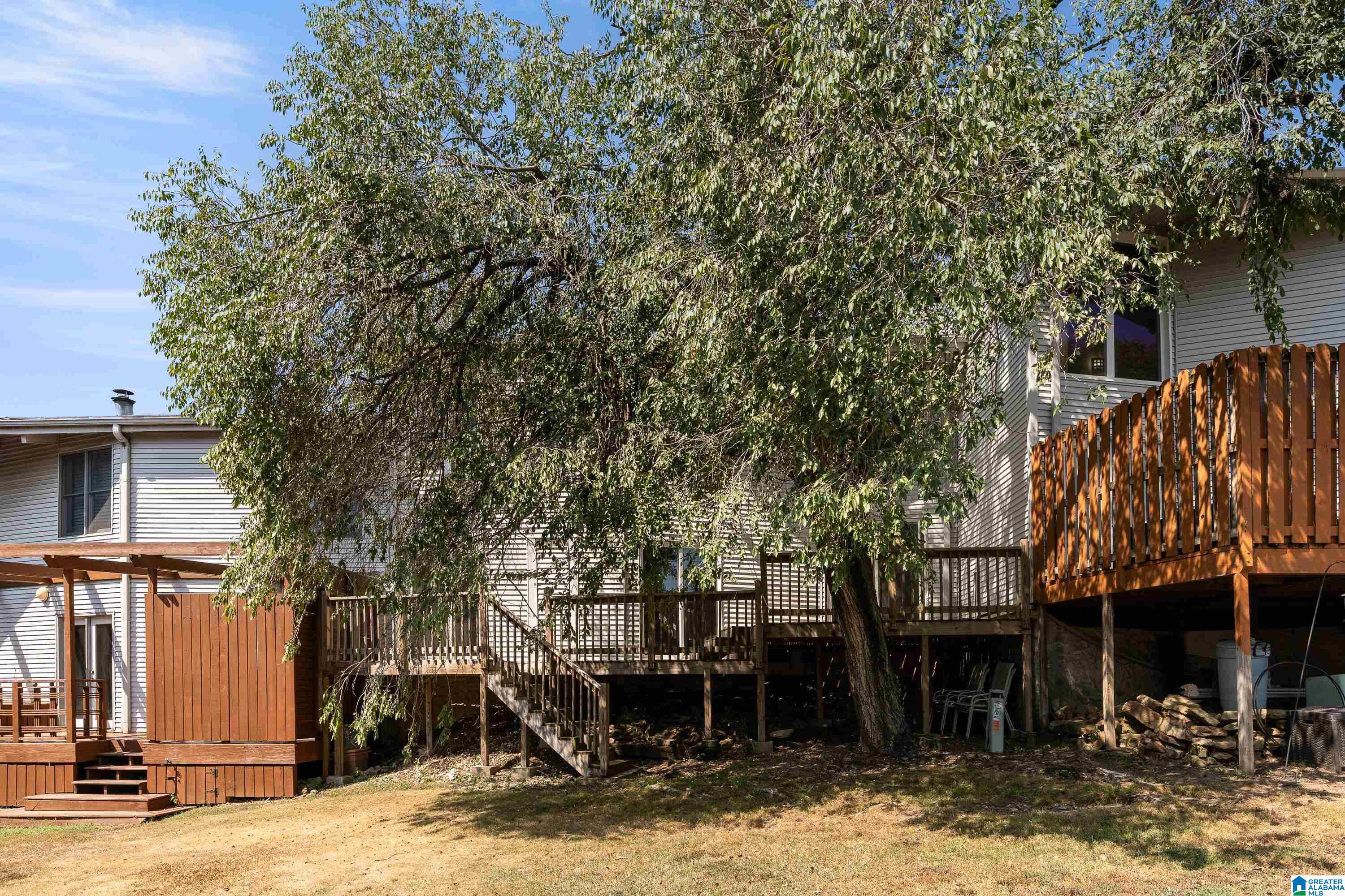 18 BERRYWOOD DRIVE Unit: 18