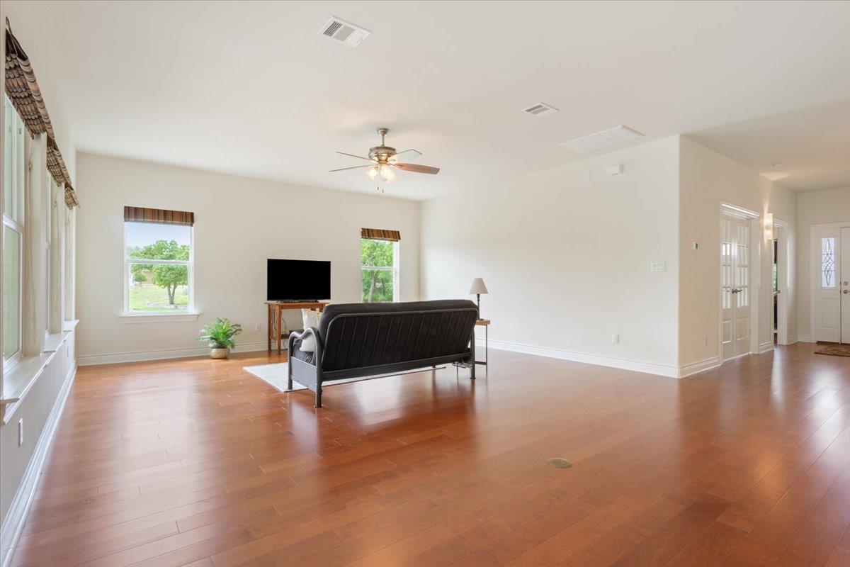 117 Hacienda Heights CV