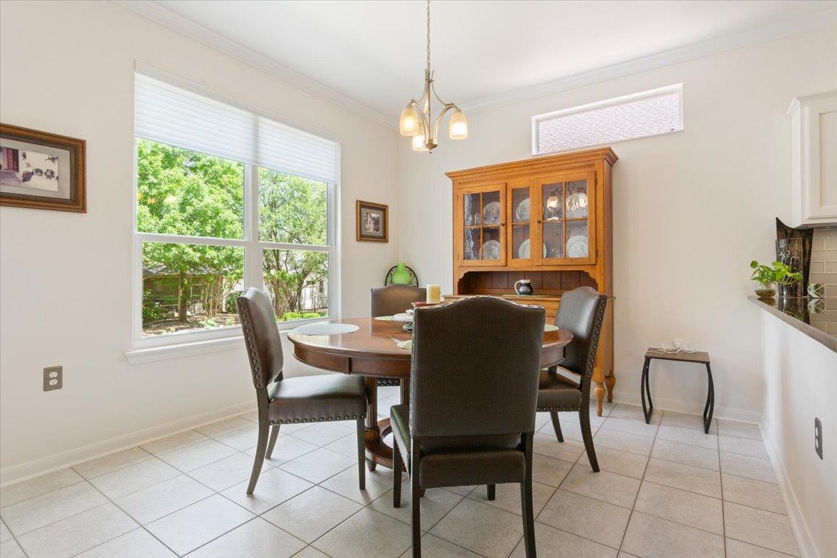 285 Whispering Wind DR