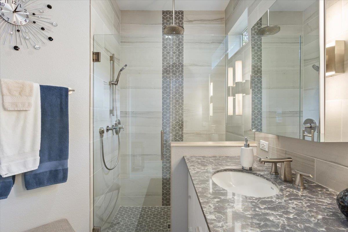 285 Whispering Wind DR