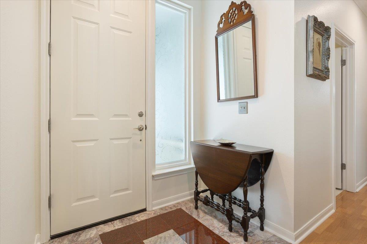 285 Whispering Wind DR