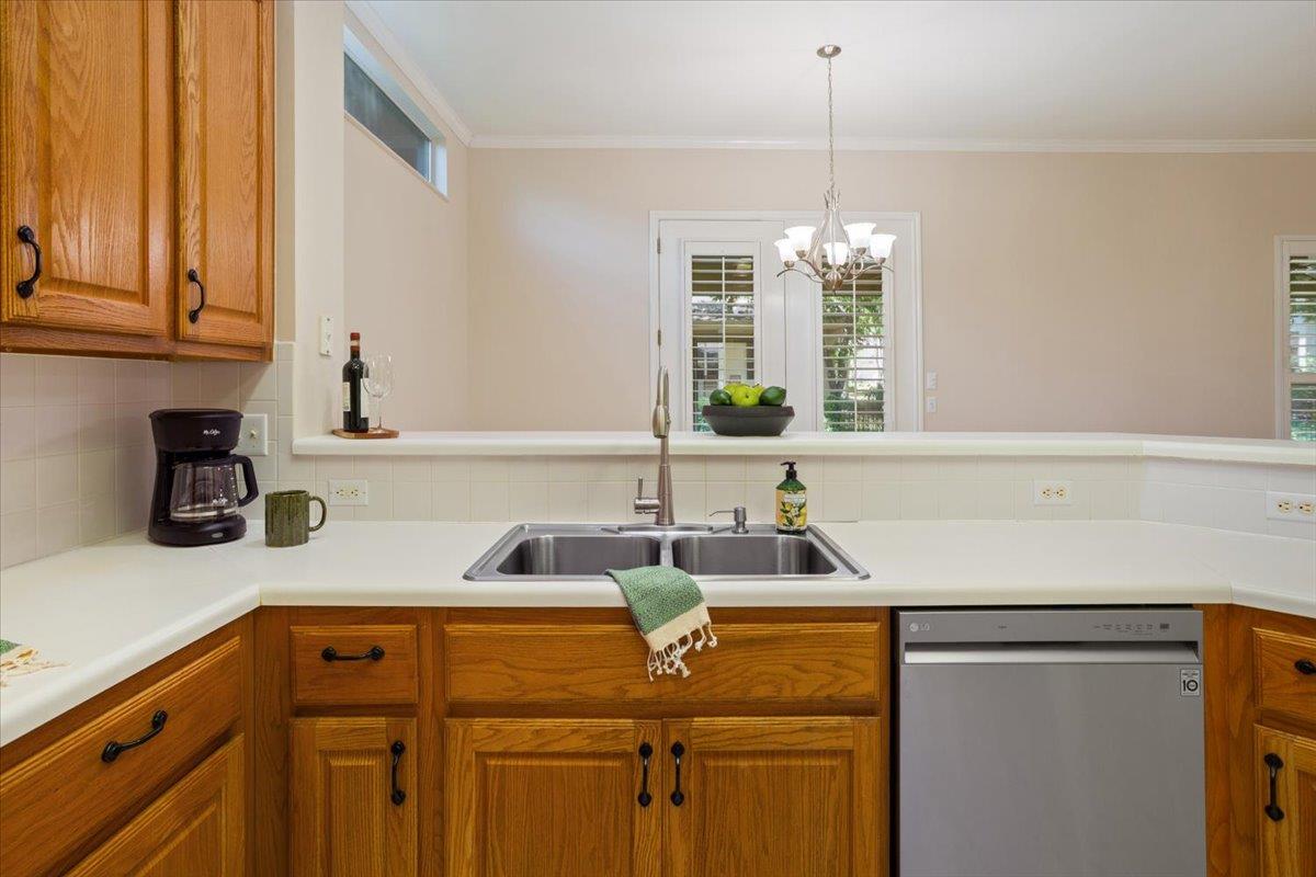 120 Mountain Laurel WAY