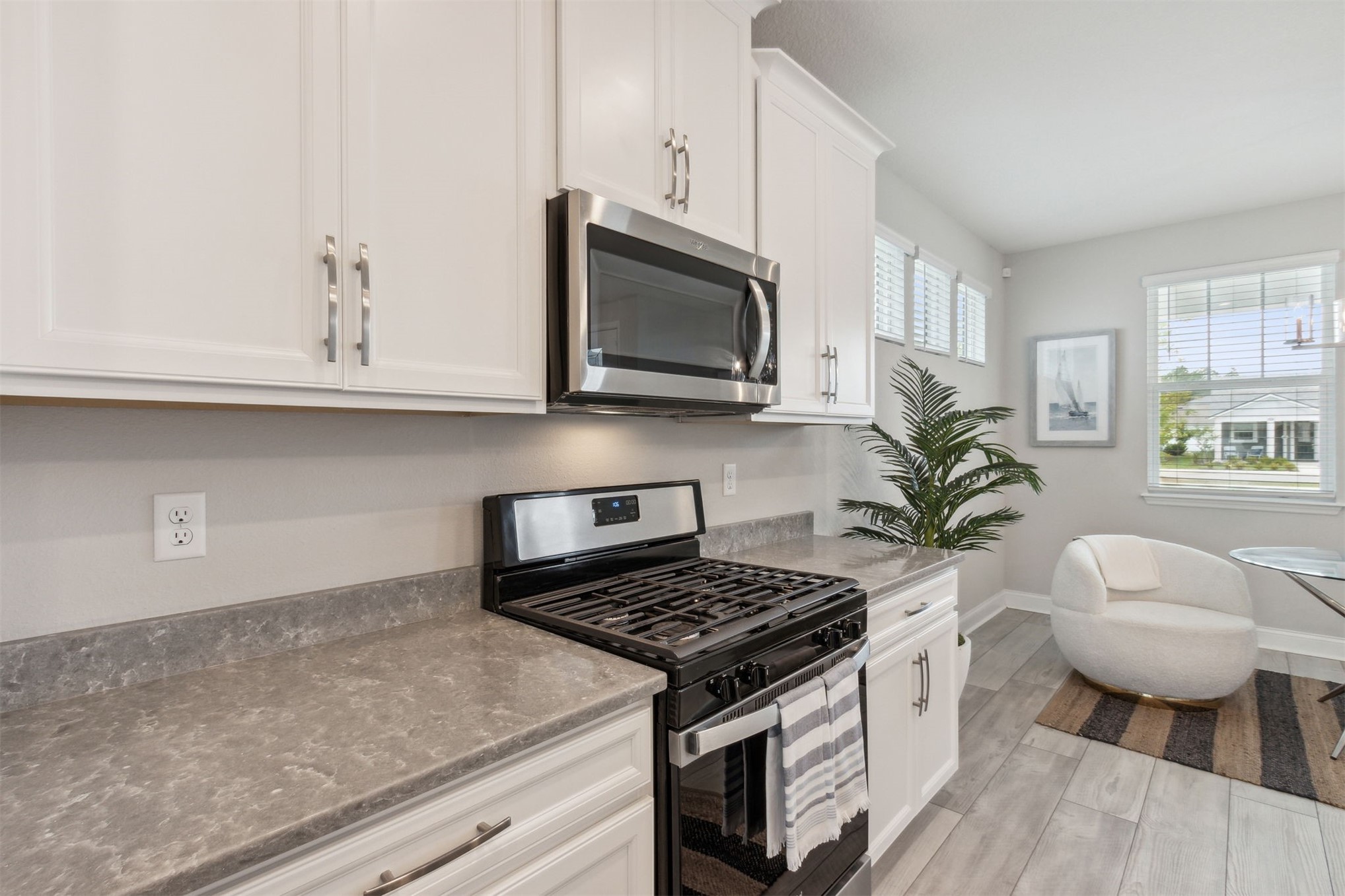 684 PALMETTO PLACE