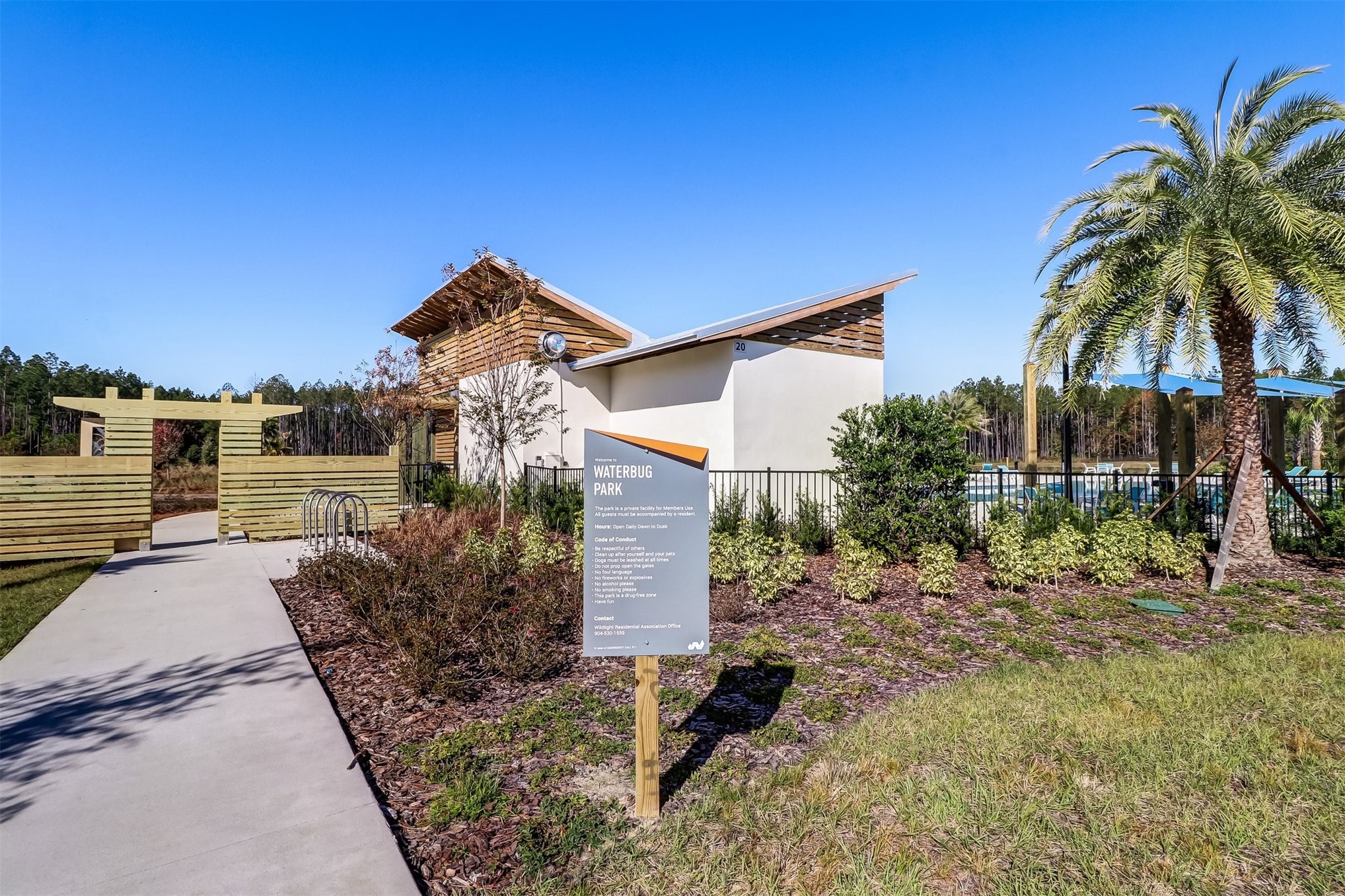 684 PALMETTO PLACE