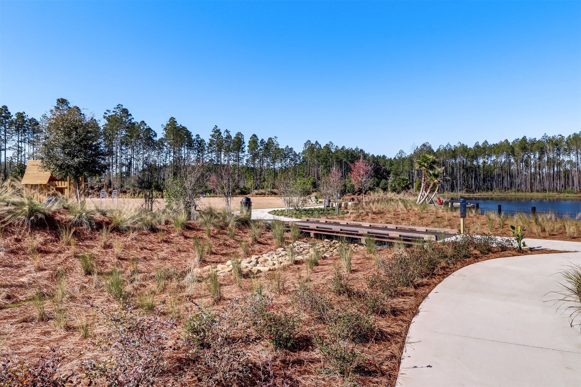 684 PALMETTO PLACE