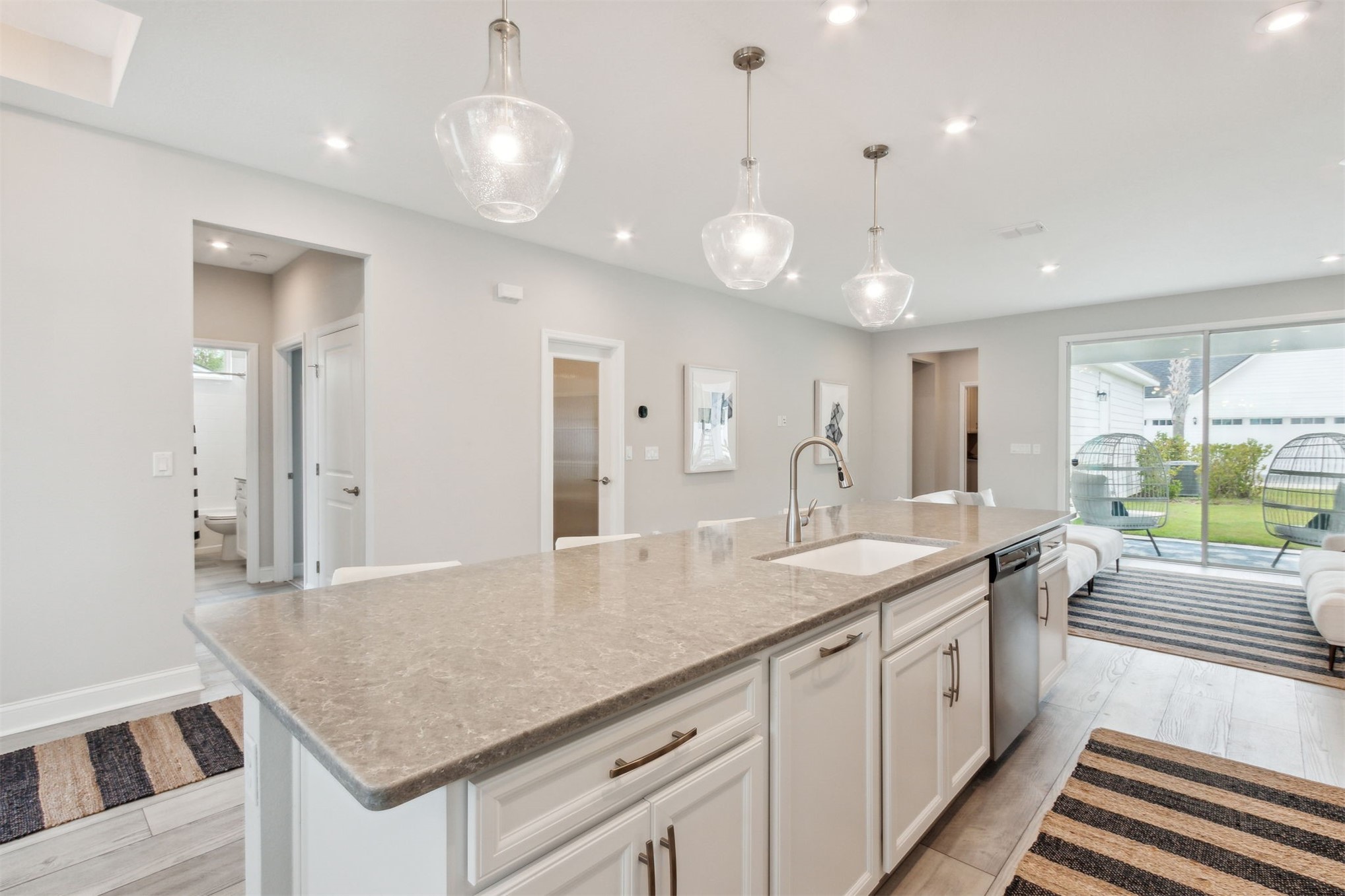 684 PALMETTO PLACE