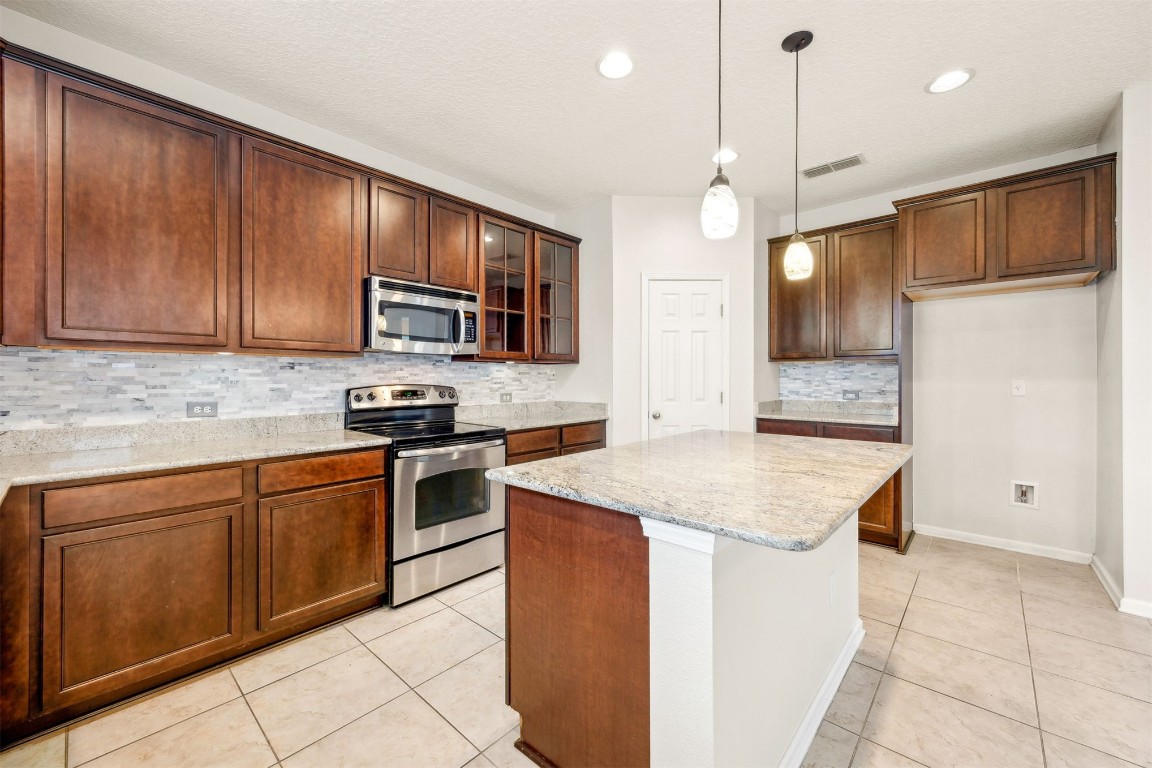 95045 PERIWINKLE PLACE