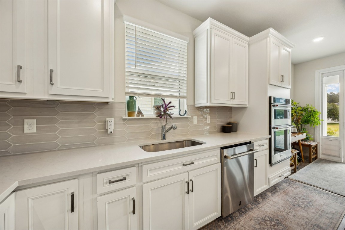 368 MUHLY GRASS STREET