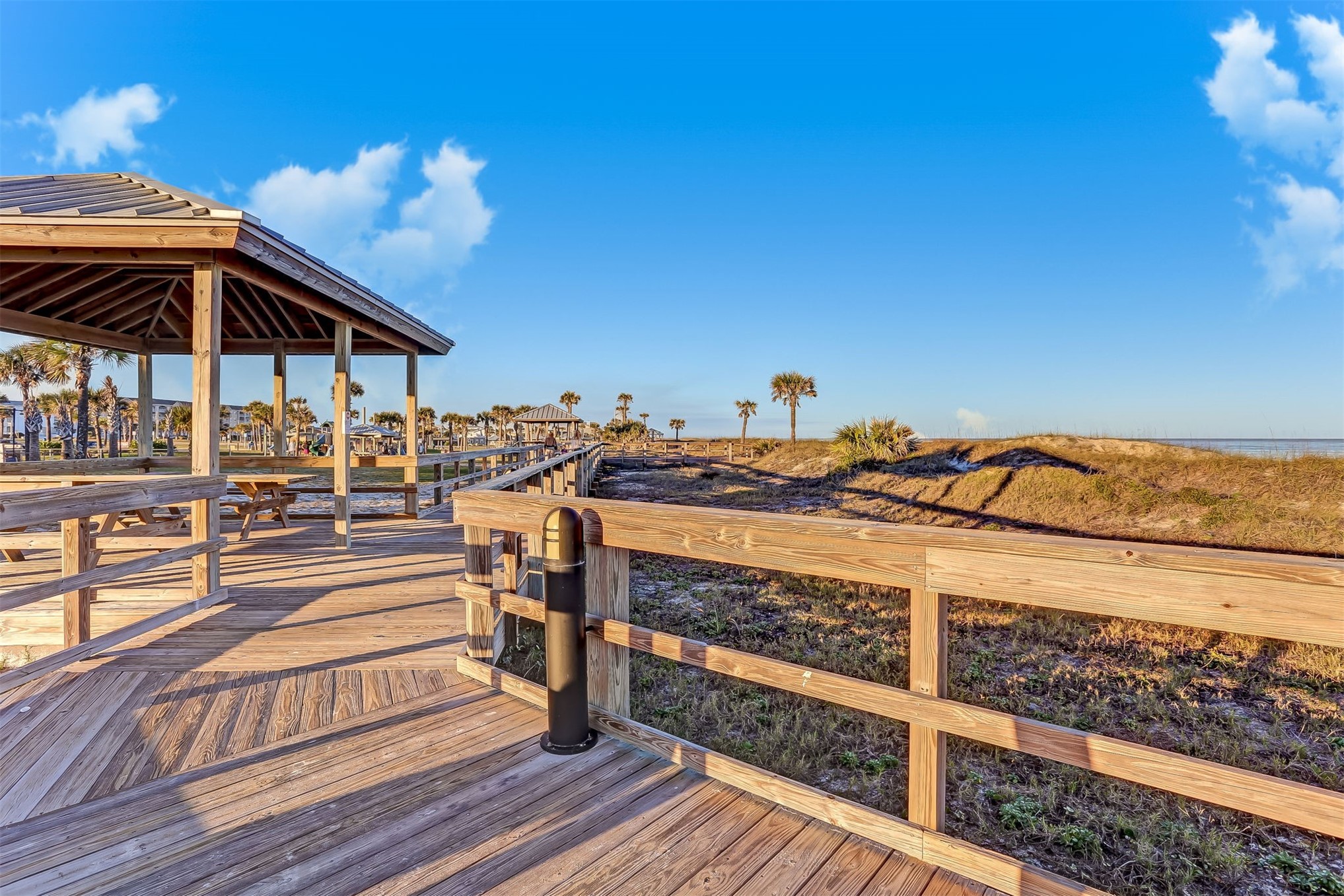 403 TARPON AVENUE 123