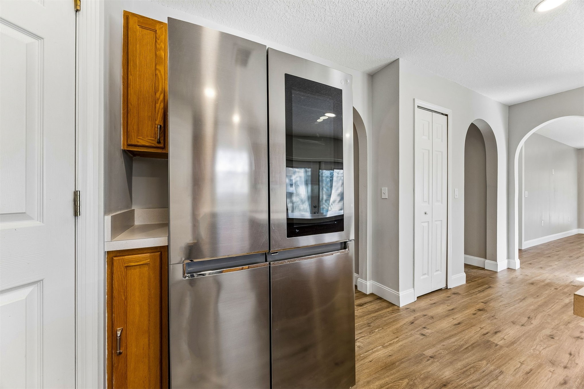 3338 HICKORY LEAF COURT