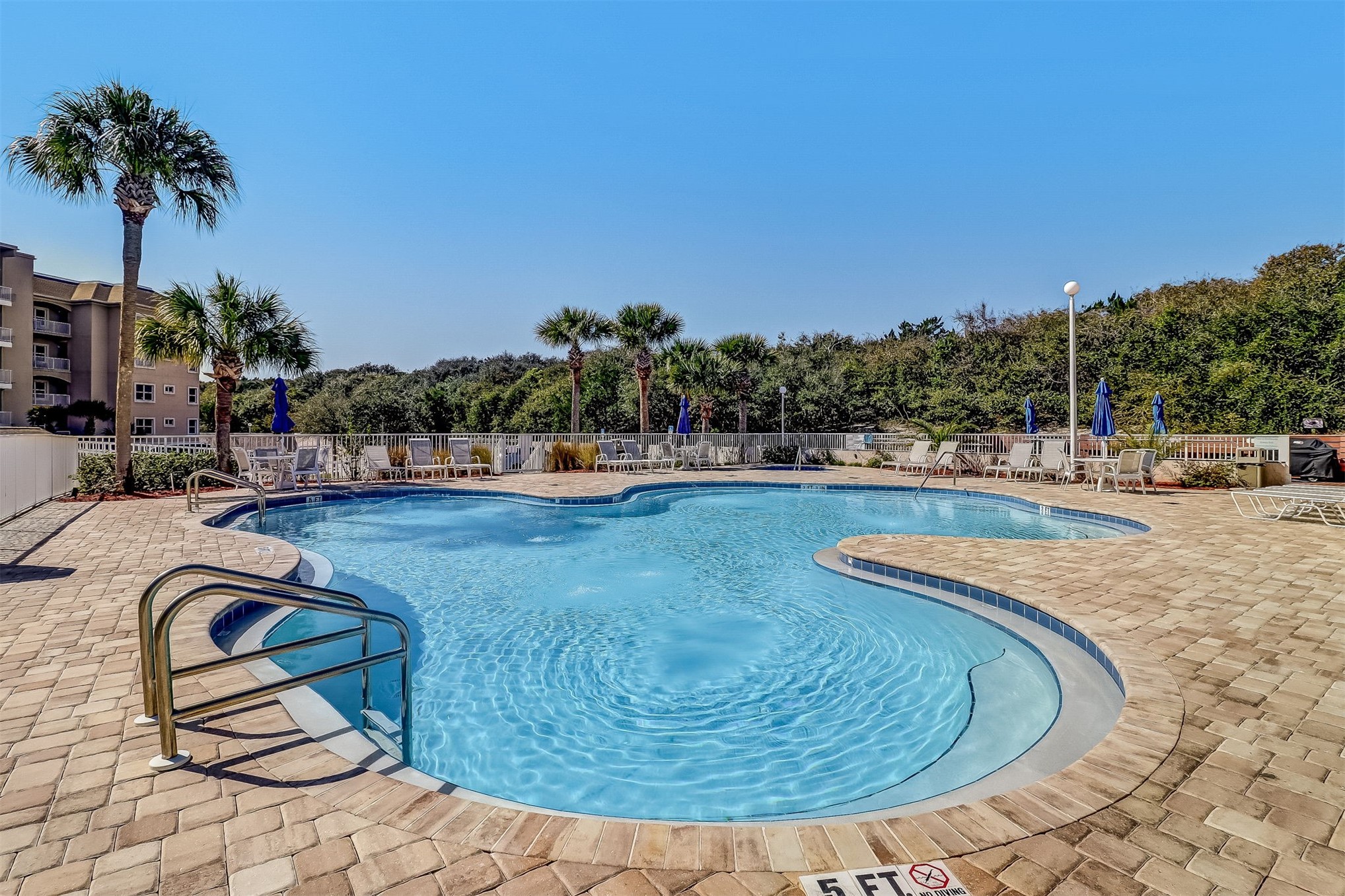 403 TARPON AVENUE 120