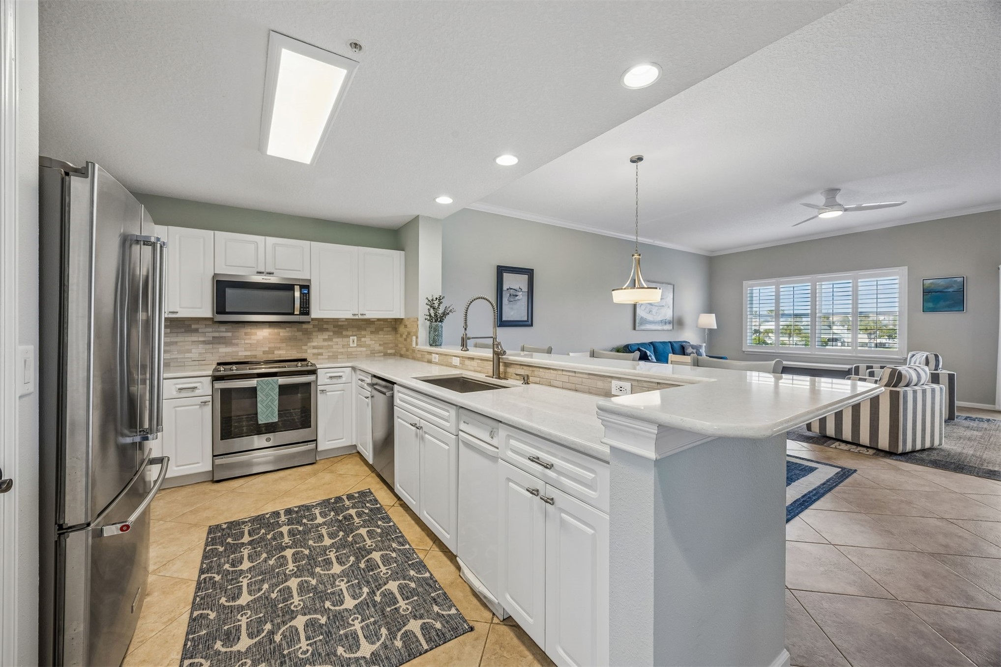 403 TARPON AVENUE 120