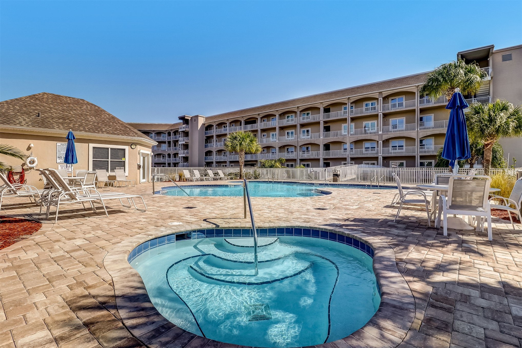 403 TARPON AVENUE 120