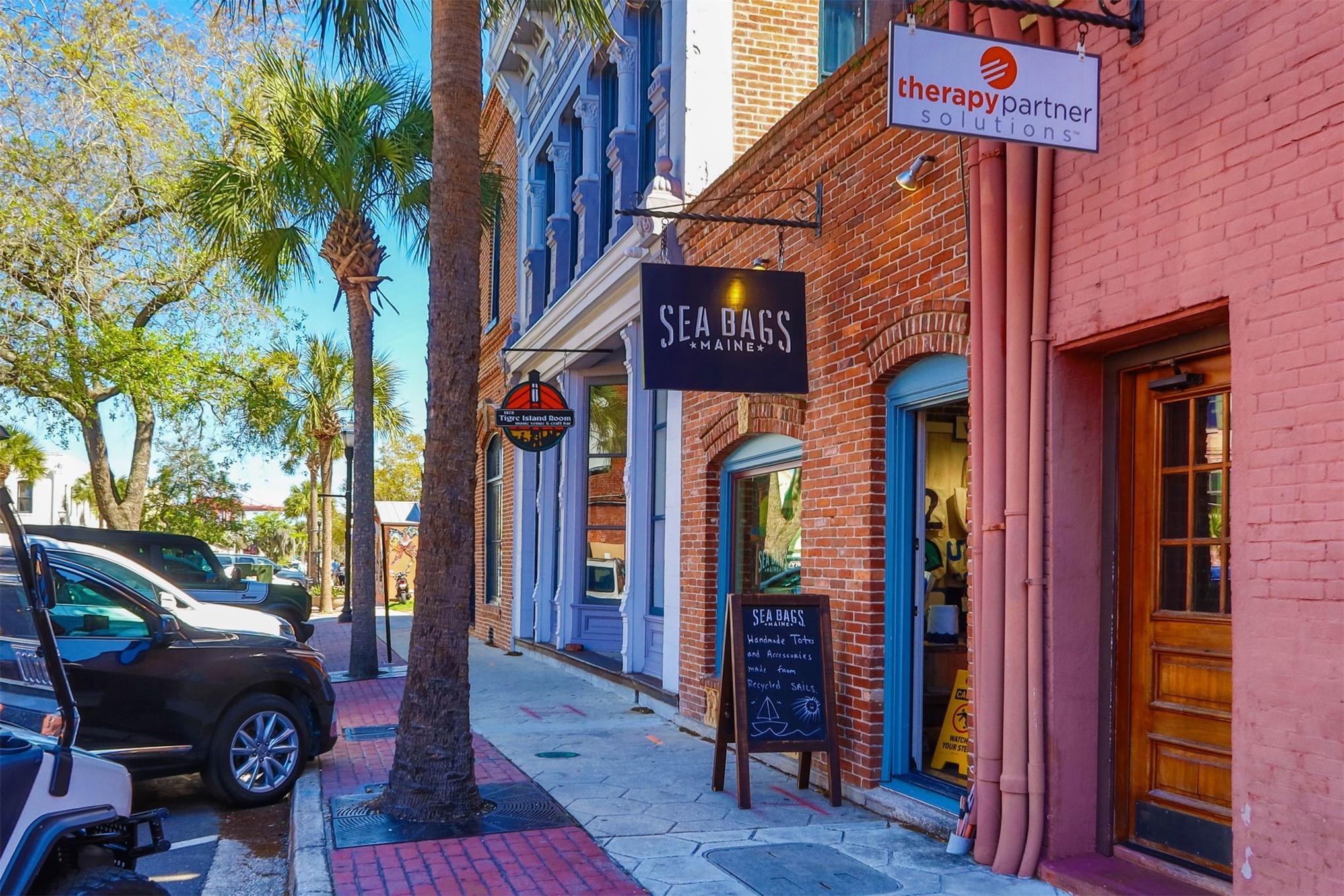 410 CEDAR STREET