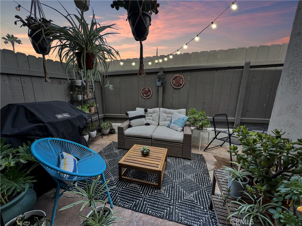 4459 Estrella Avenue 4