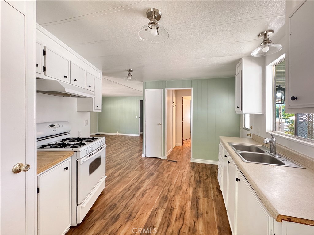 31130 S General Kearny Road 136