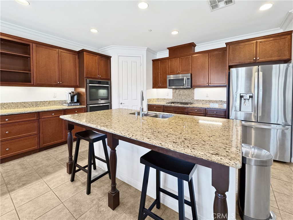 2025 James Gaynor Street