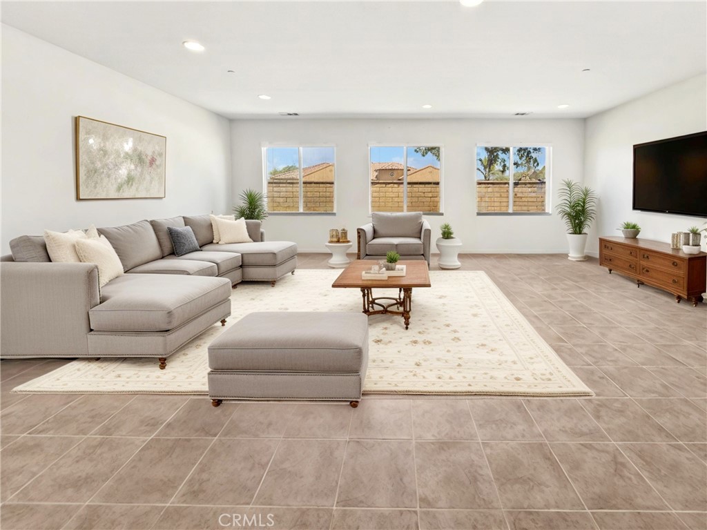 2025 James Gaynor Street