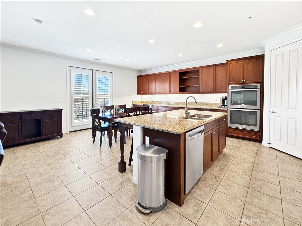 2025 James Gaynor Street