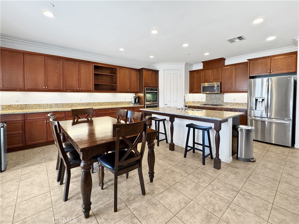 2025 James Gaynor Street