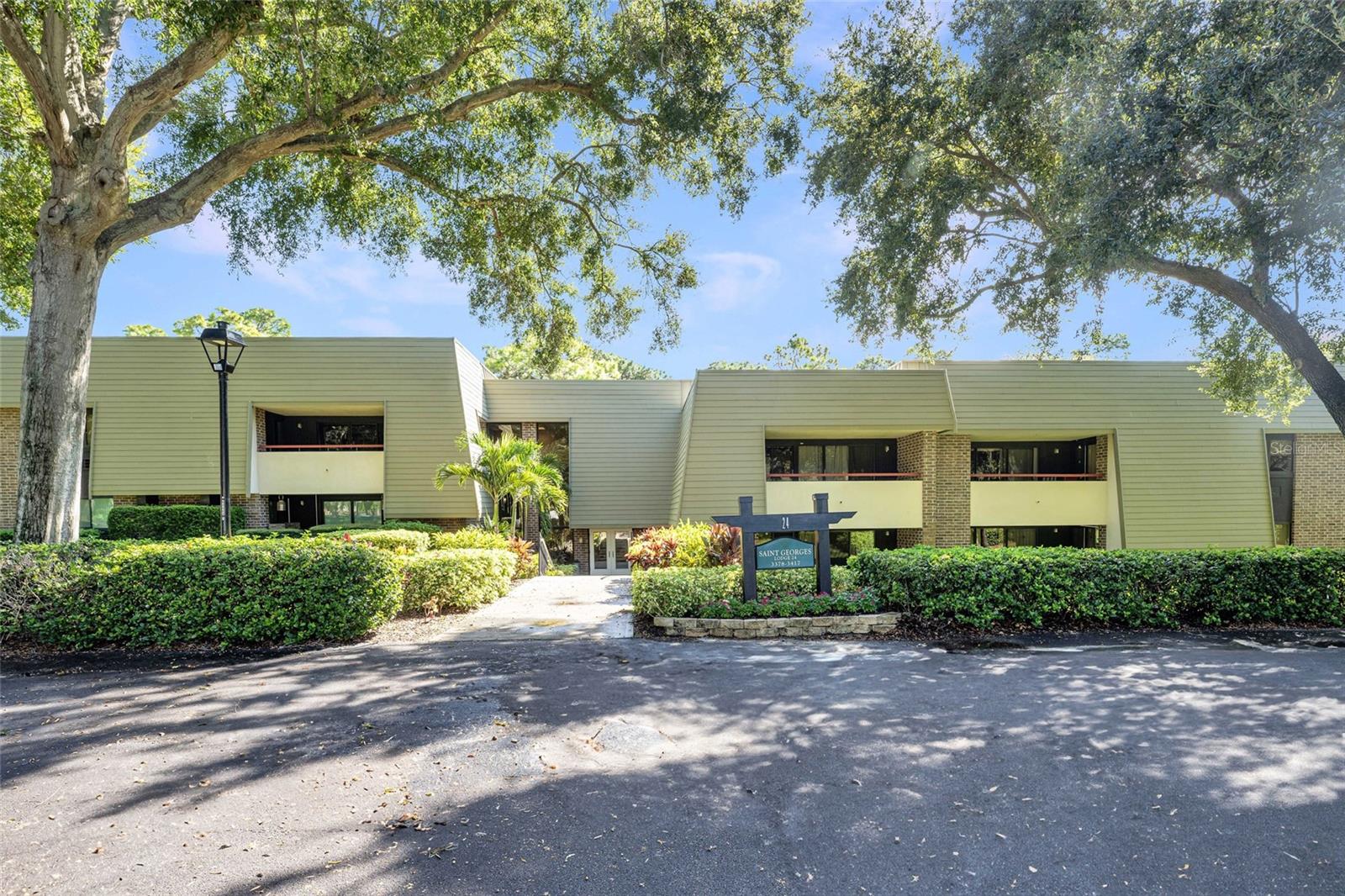 36750 US HIGHWAY 19 N #24-103