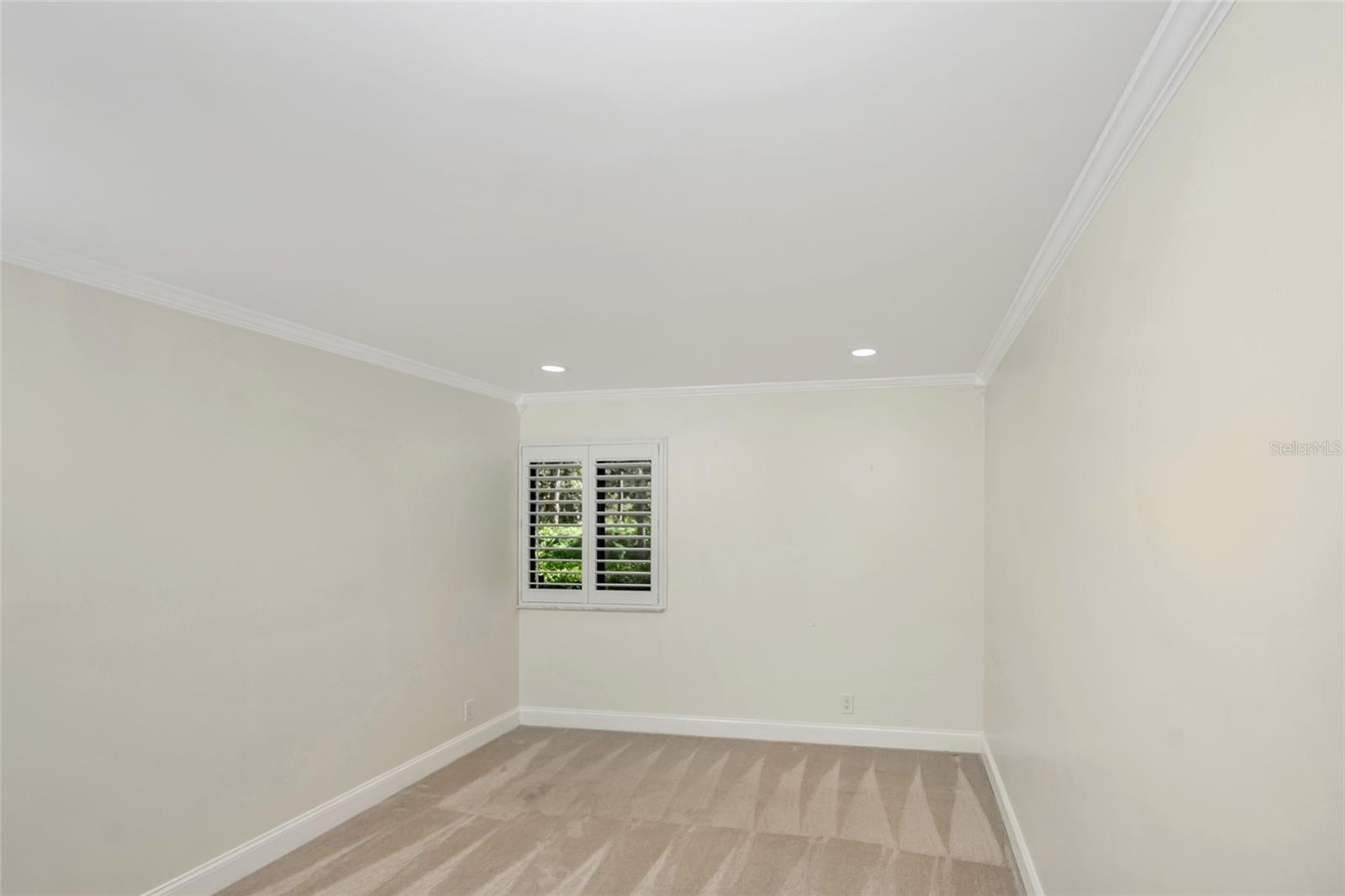 36750 US HIGHWAY 19 N #24-103