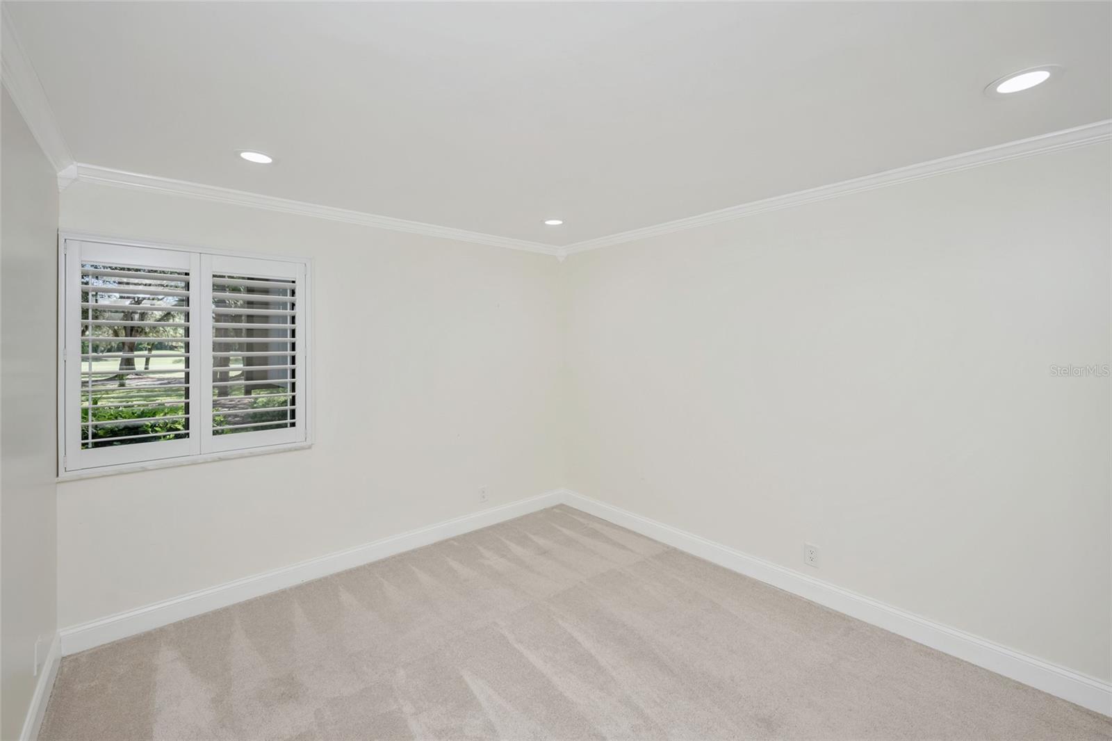 36750 US HIGHWAY 19 N #24-103