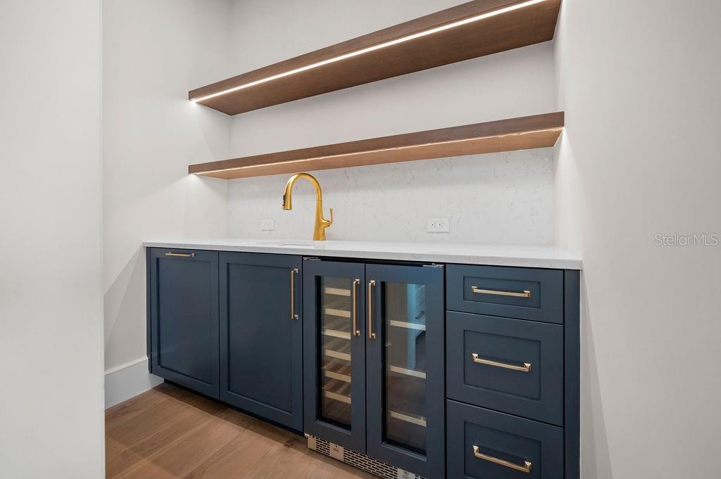 3621 SAN REMO TER
