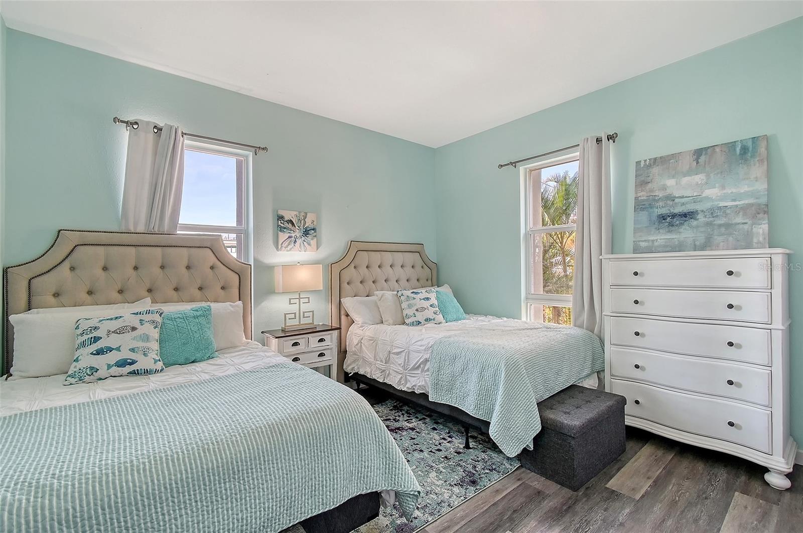 109 GARFIELD DR #201